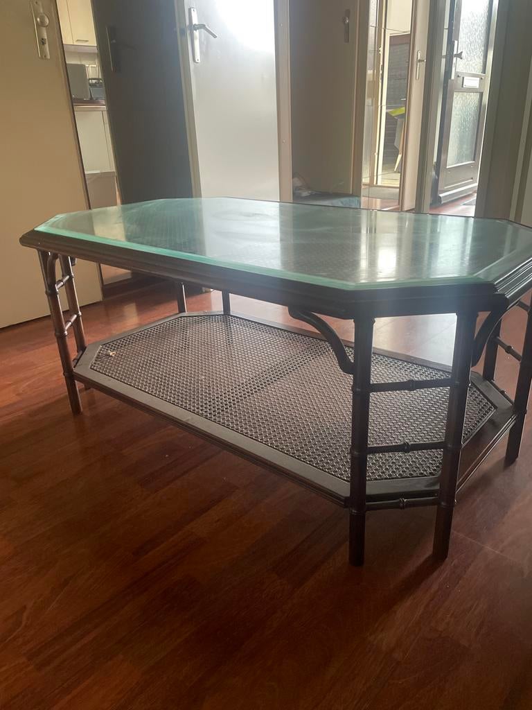 Vintage salontafel met glasplaat en rotan onderblad, Gebruikt, 50 tot 100 cm, 100 tot 150 cm, Ophalen of Verzenden