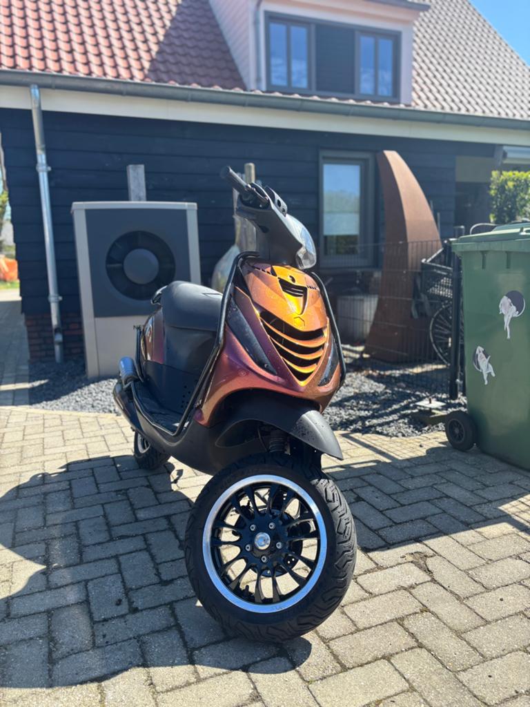 Zipp 172cc brom, Tweetakt, Maximaal 45 km/u, Ophalen of Verzenden, Zo goed als nieuw