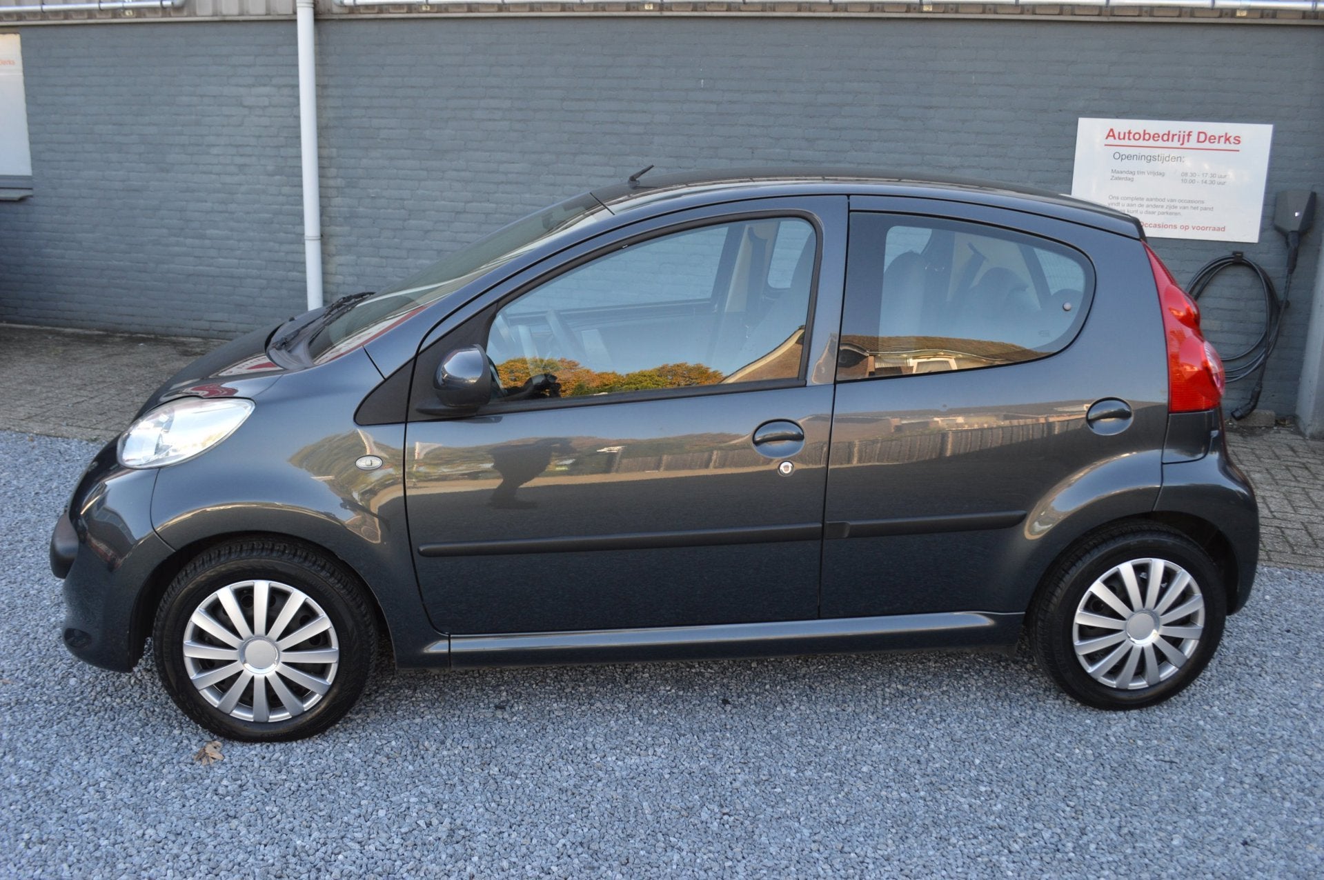 Peugeot 107 1.0-12V XS | Airco | Automaat | 5 Drs | Garantie, Auto's, Stof, Gebruikt, 4 stoelen, Origineel Nederlands