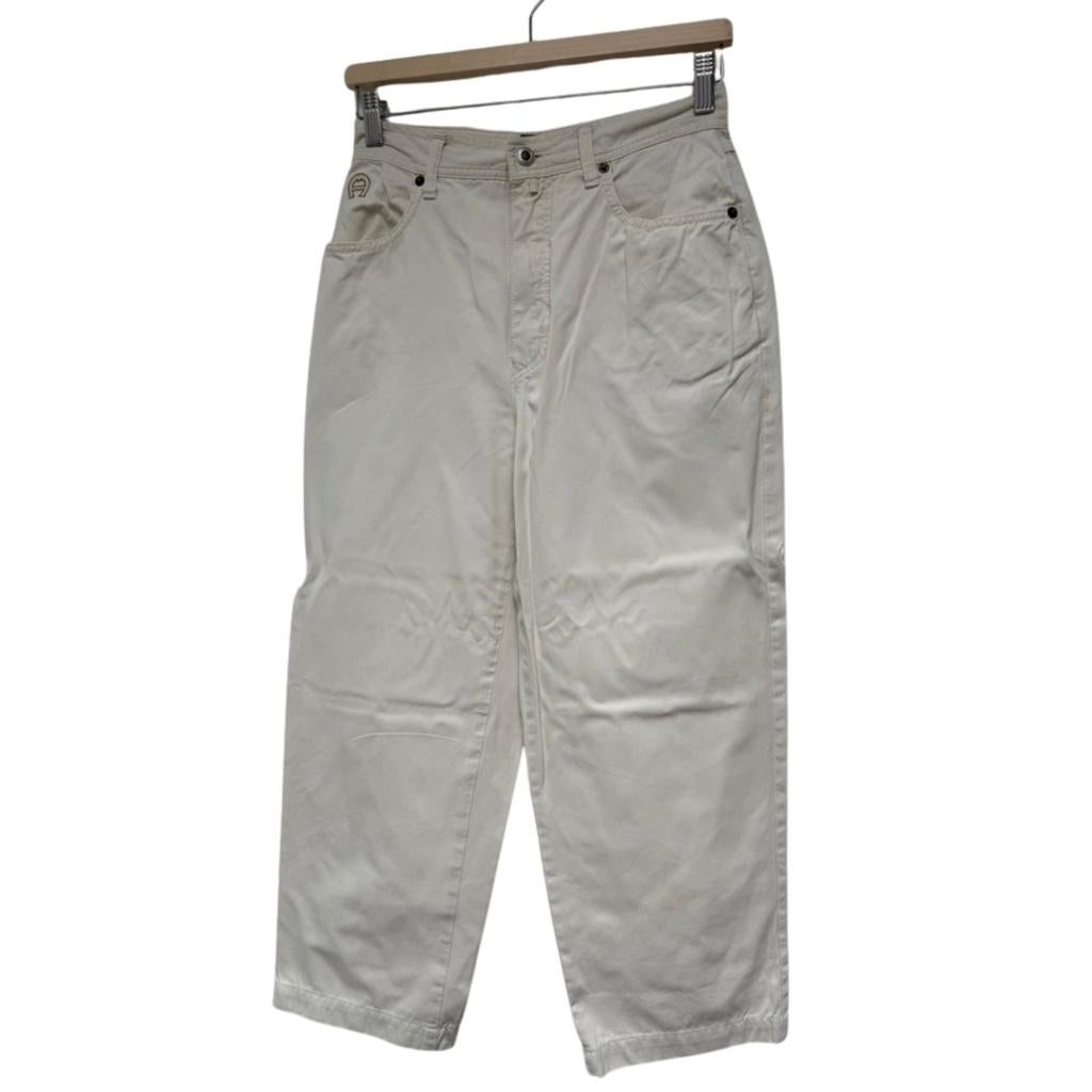 Etienne Aigner crème witte cropped broek – maat 40 (IT 46), Wit, Aigner, Ophalen of Verzenden, Zo goed als nieuw