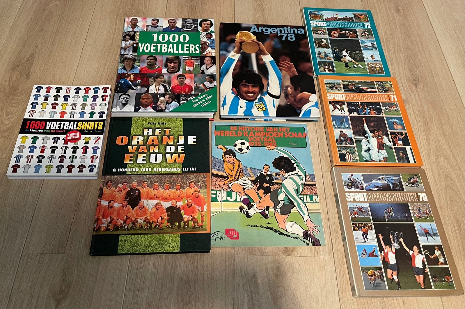 Voetbalboeken - ook per stuk te koop.Cruijff - Nederland, Verzamelen, Ophalen of Verzenden, Zo goed als nieuw, Ajax, Boek of Tijdschrift