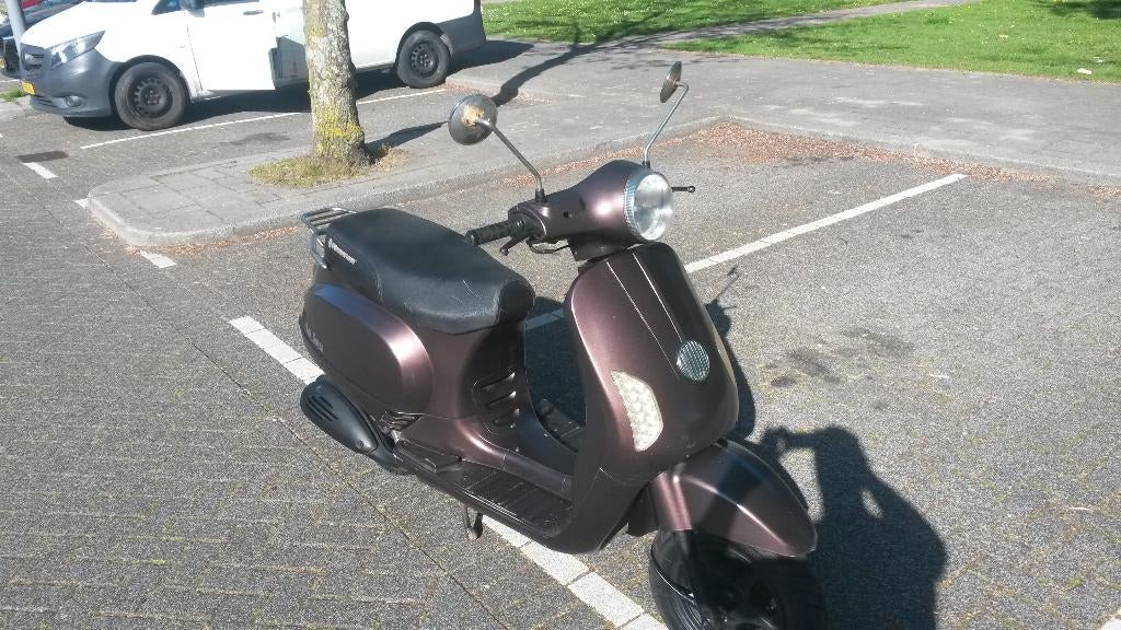 vespa btc riva 2014, blauw kenteken, Gebruikt, Ophalen of Verzenden, Benzine, Vespa