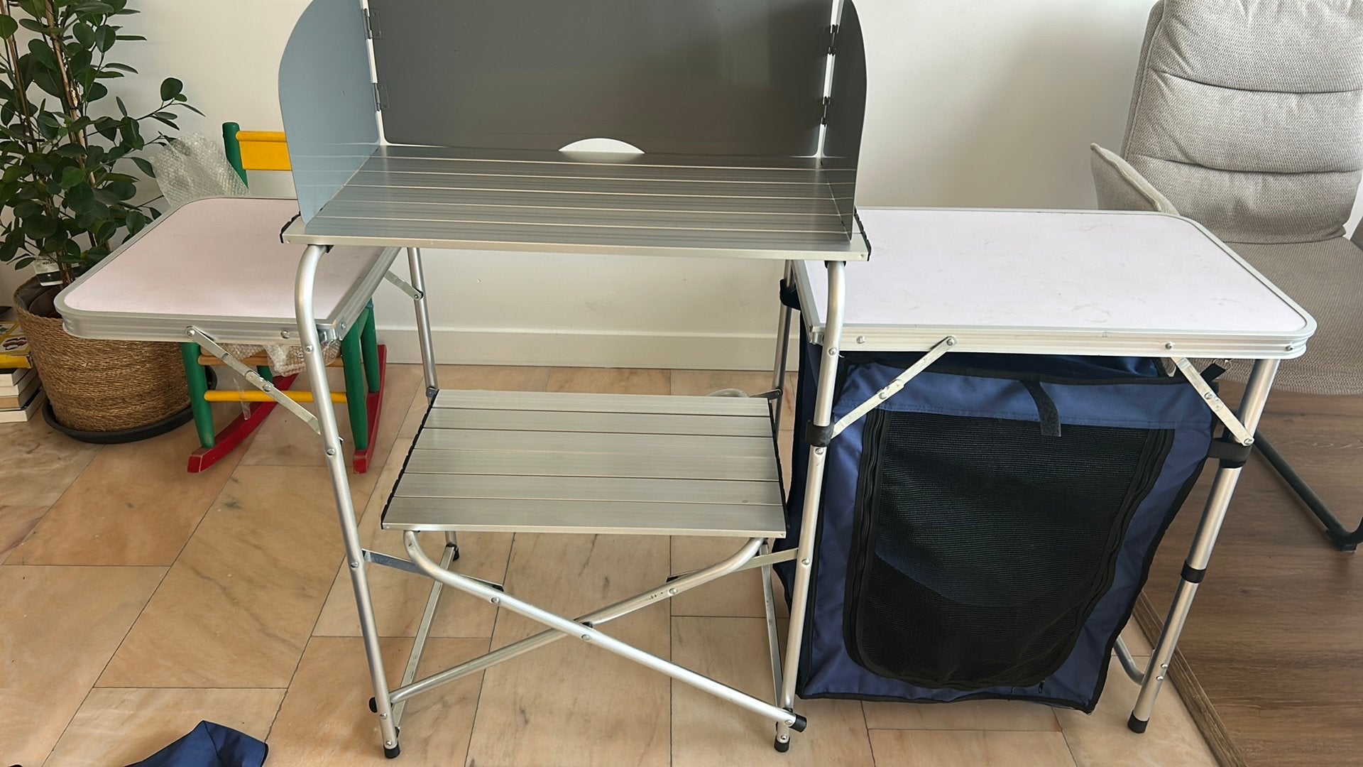 Camping kookkast in tas, Caravans en Kamperen, Ophalen, Zo goed als nieuw, Campingkast