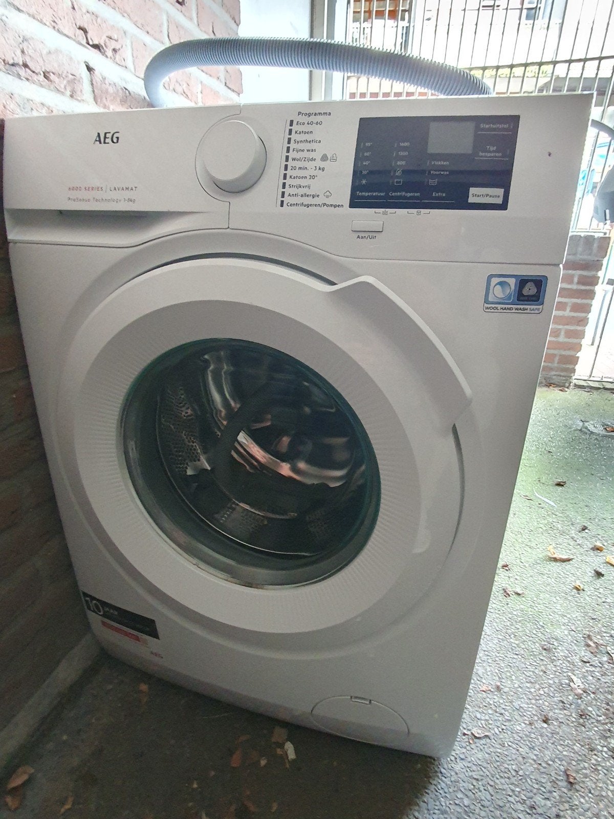 AEG Wasmachine L6FBN8600 - 8kg, 1600rmp | Zelf ophalen, Ophalen, 8 tot 10 kg, Voorlader, Energieklasse A of zuiniger