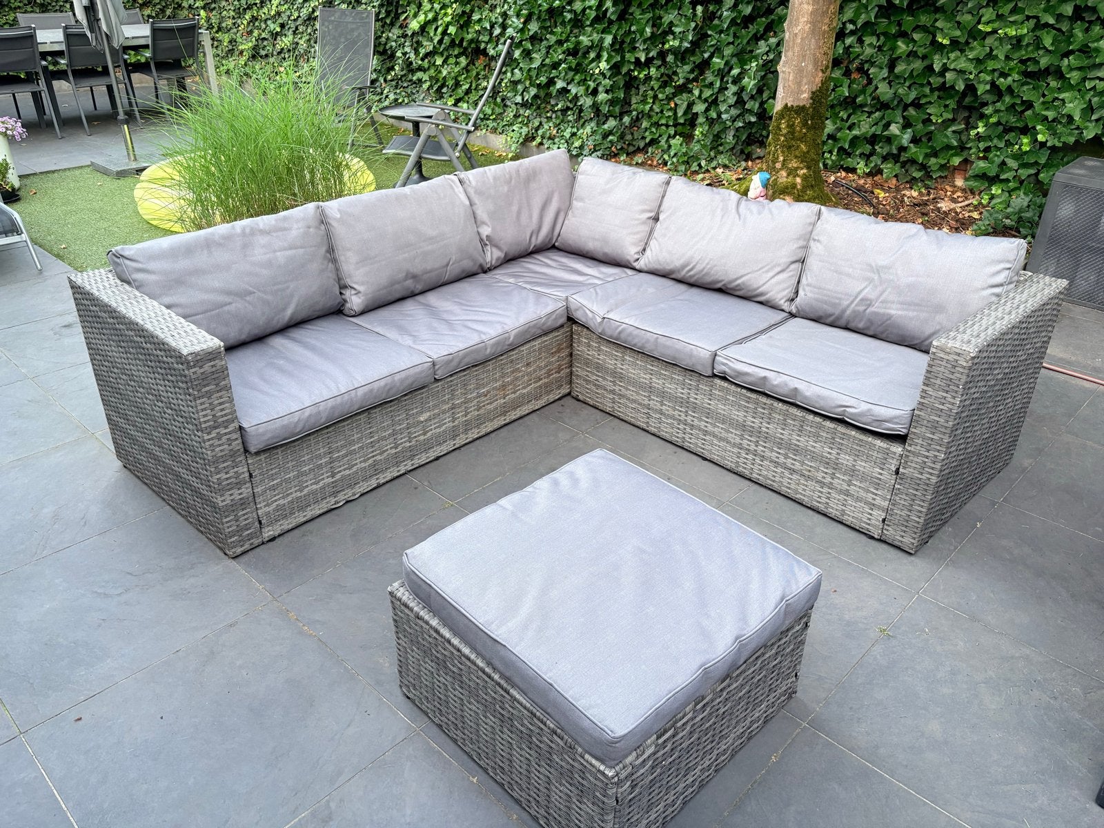 Wicker loungeset met hocker, Ophalen, 5 zitplaatsen, Zo goed als nieuw, Loungeset