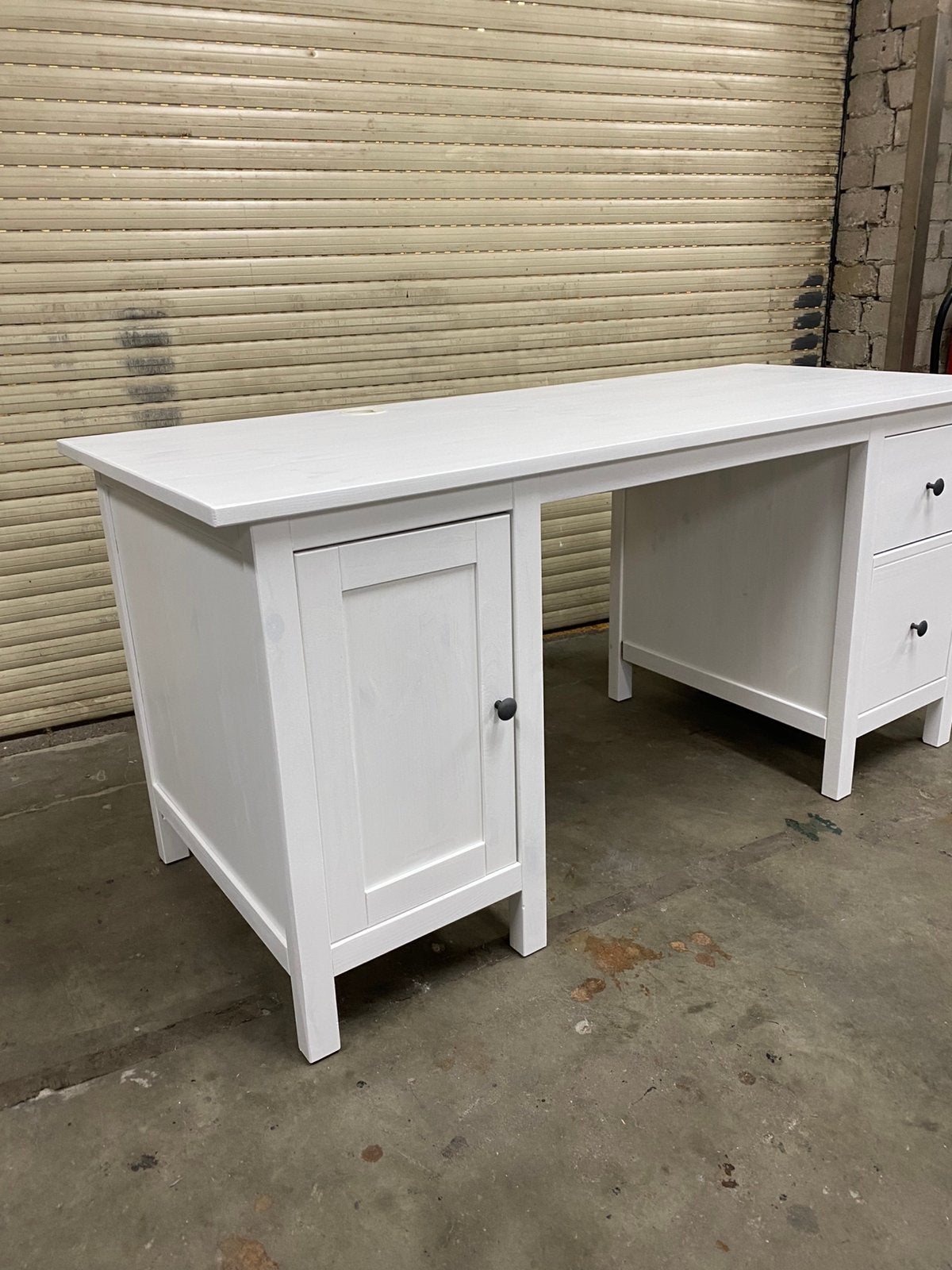 Hemnes Bureau, Ophalen, Zo goed als nieuw