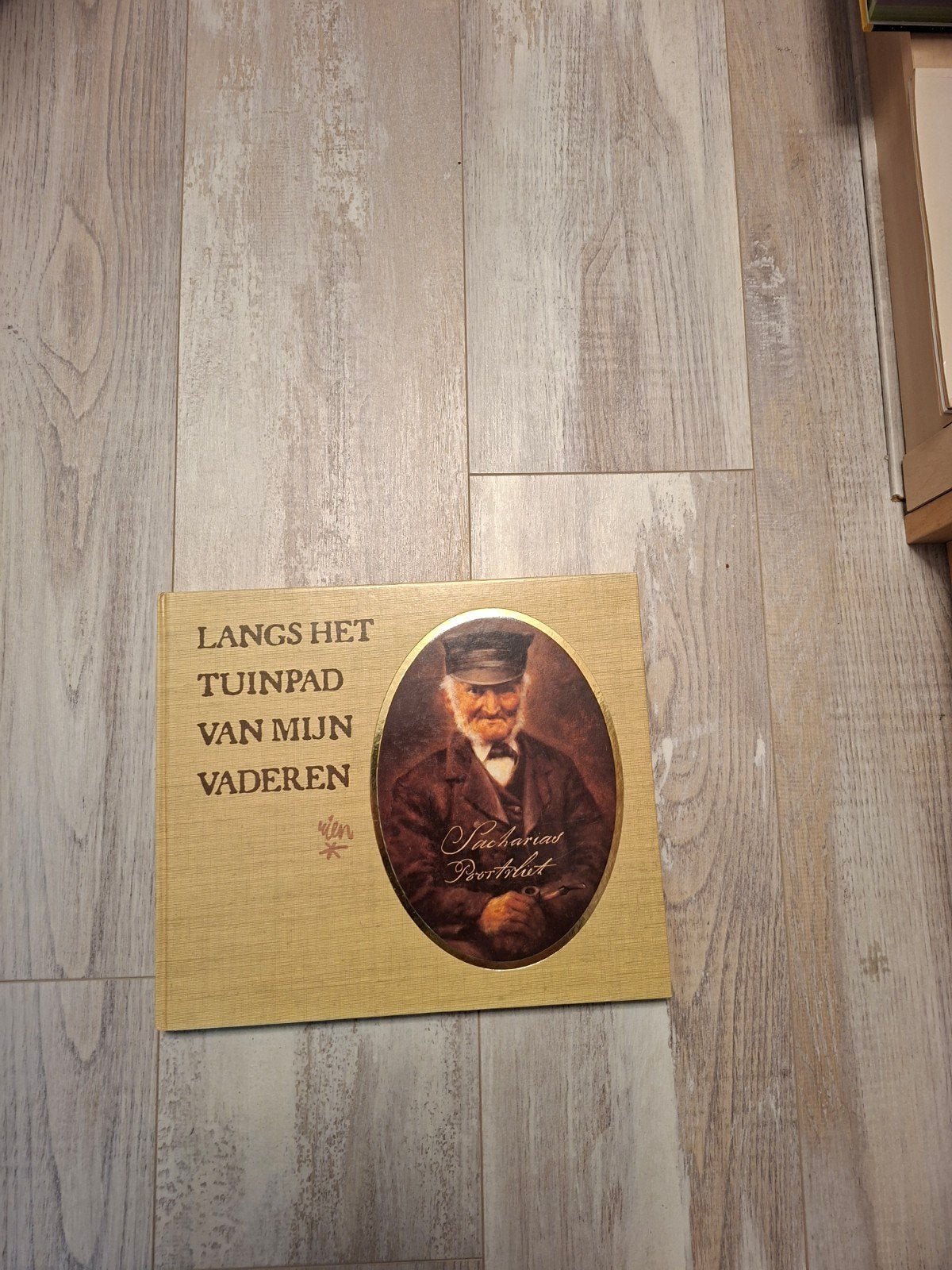 Rien Poortvliet - Langs het tuinpad van mijn vaderen, Ophalen of Verzenden, Gelezen, Rien Poortvliet, Nederland