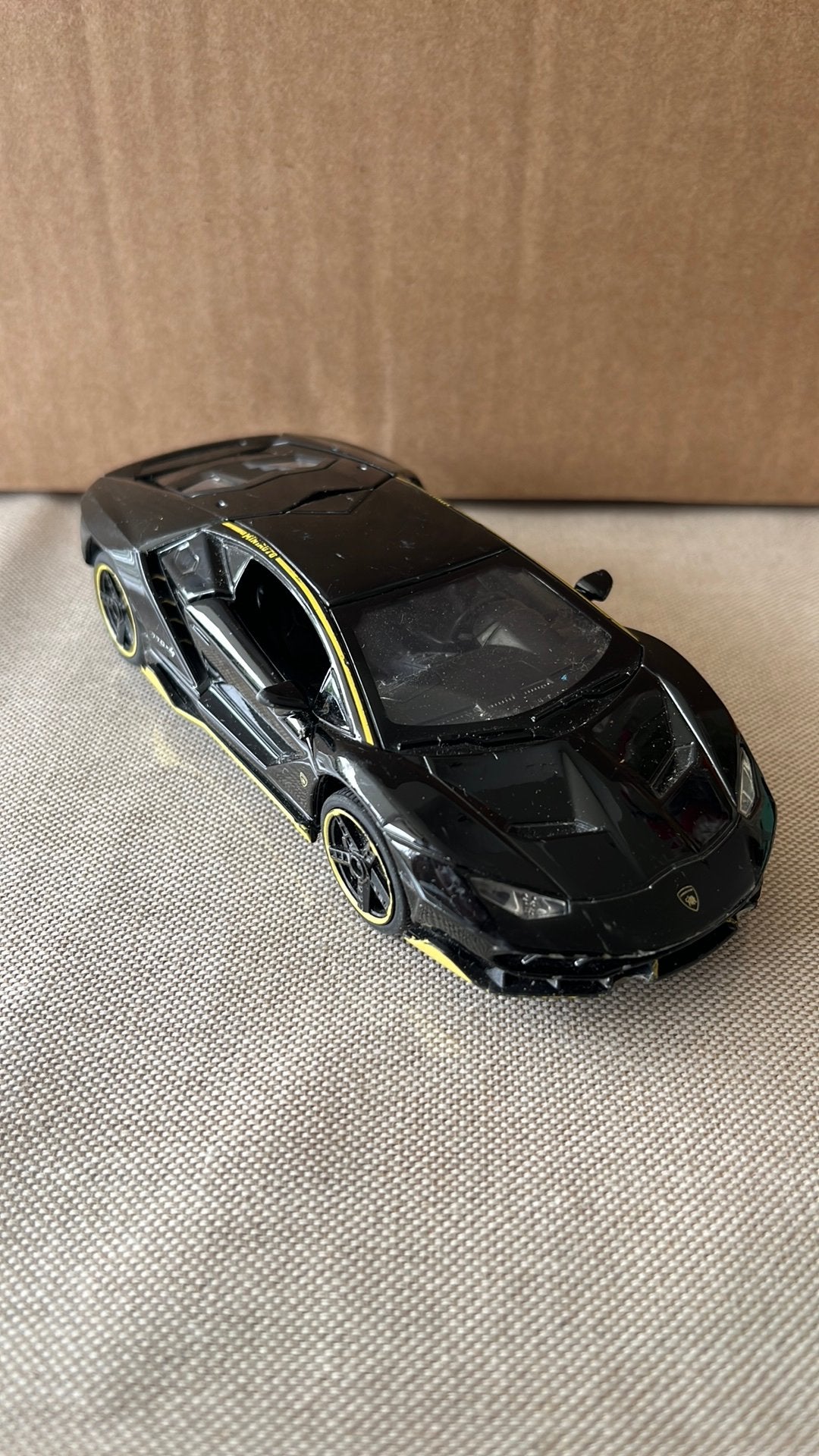 Lamborghini Aventador met licht en geluid, Ophalen of Verzenden, Zo goed als nieuw