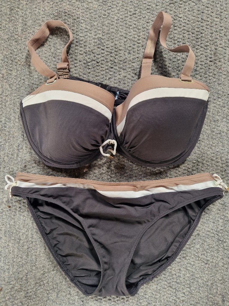 bruine bikini, maat 42, Bruin, Verzenden, Bikini, Onbekend