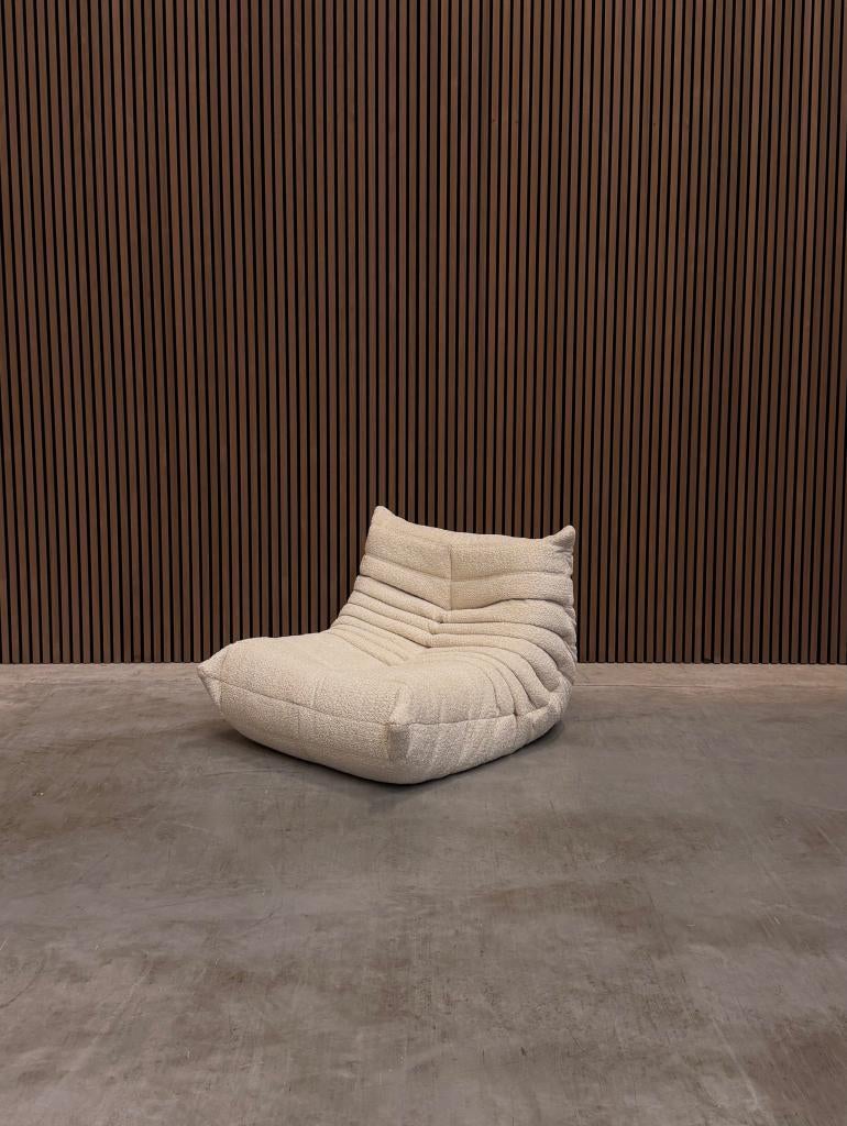 Ligne Roset Togo Fireside Chair 1-zits | Beige Bouclé, Ophalen of Verzenden
