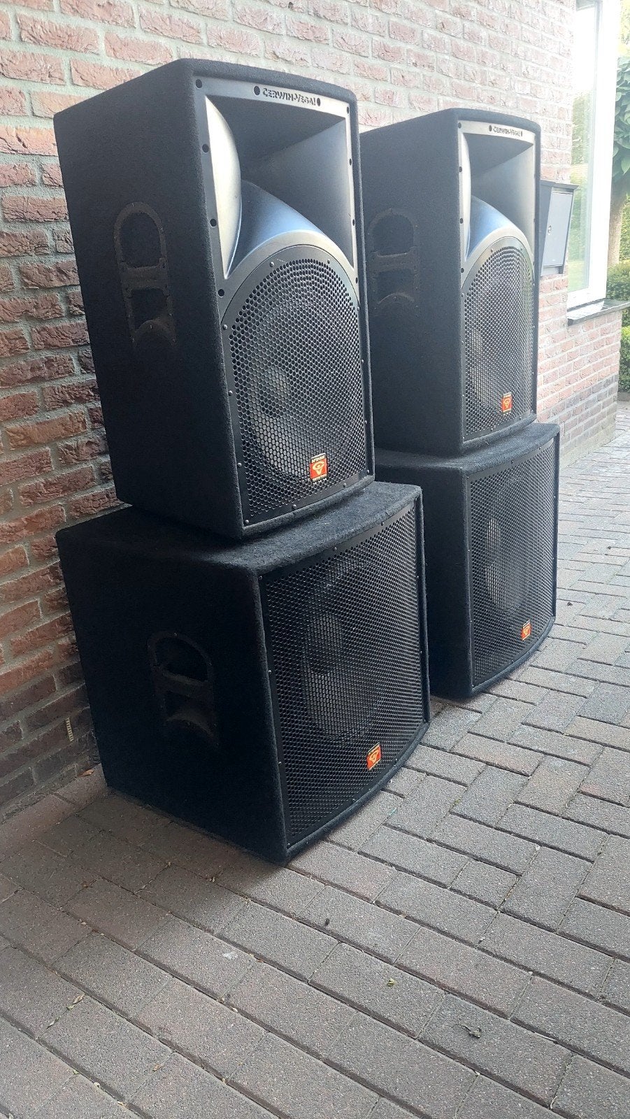 Zeer nette Cerwin Vega set, Audio, Tv en Foto, Luidsprekers, Zo goed als nieuw, Subwoofer, 120 watt of meer, Overige merken, Ophalen
