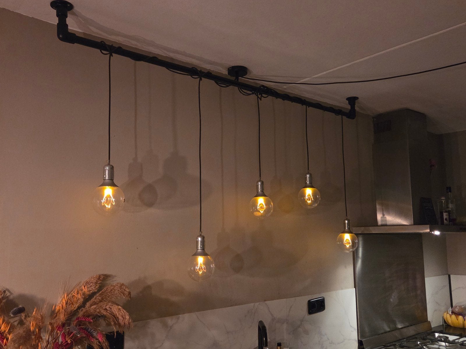 Industriële hanglamp van steigerbuizen met 5 Edison lampen, Ophalen, E27 (groot), Zo goed als nieuw, Metaal