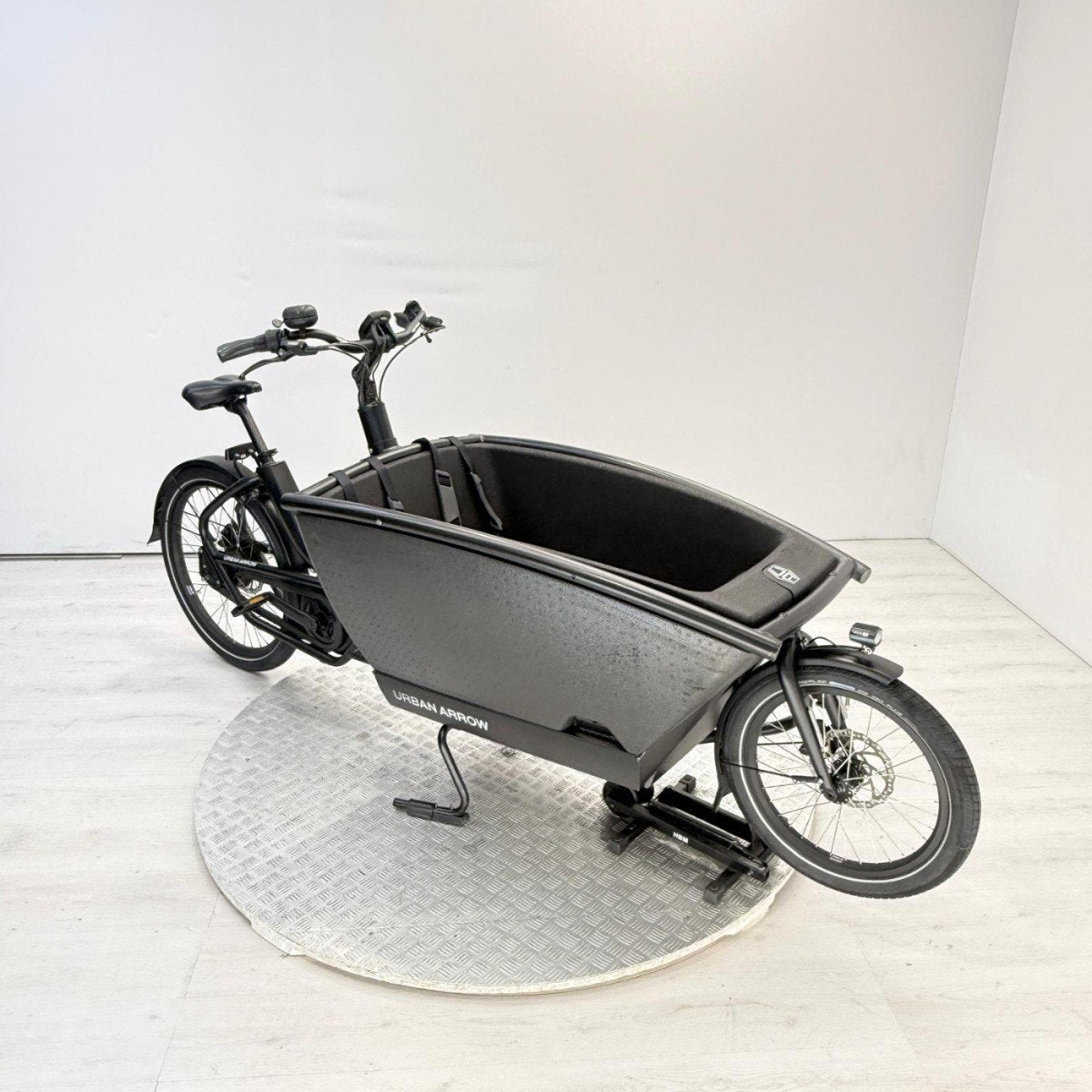 Urban Arrow 7.684km | 500Wh | Bakfiets zwart uni, Fietsen en Brommers, Gebruikt, -, -, Elektrisch