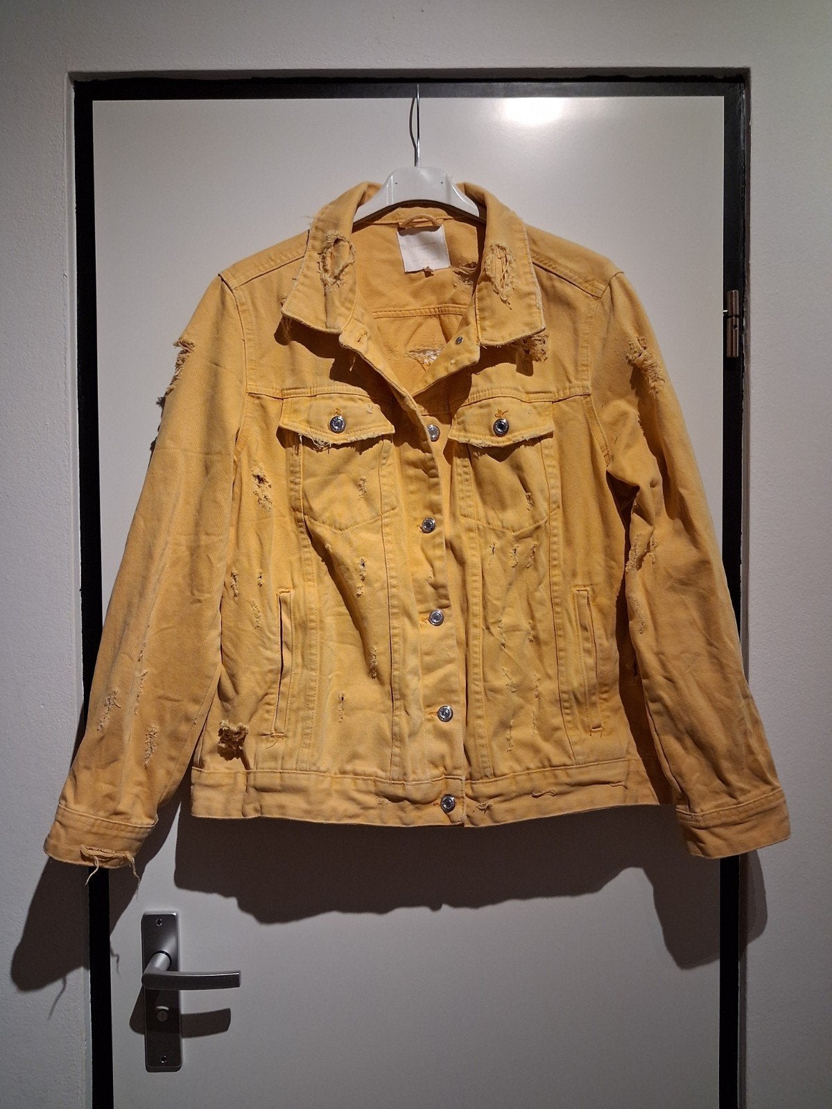 Gele spijkerjas met distressed details - Zara Trafaluc, Kleding | Dames, Maat 38/40 (M), Geel, Gedragen, Zara Trafaluc