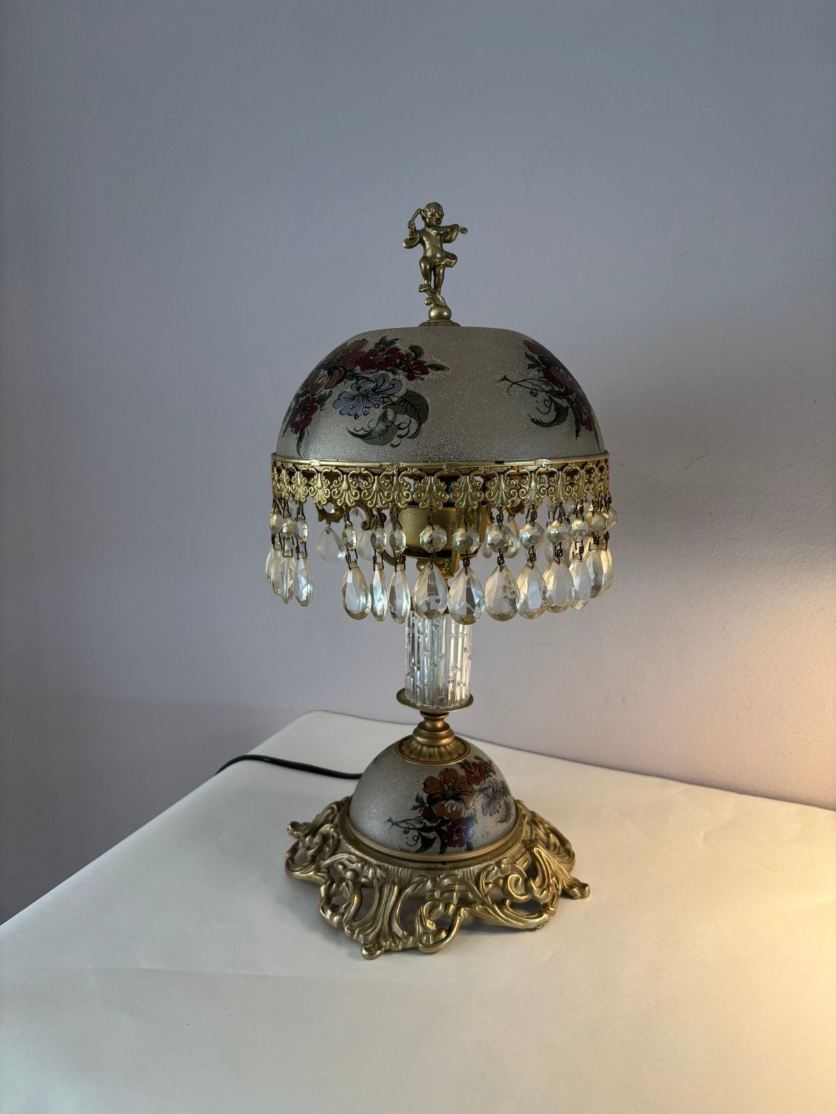 Antieke Franse artnouveau tafellamp cherubijn, Verzenden