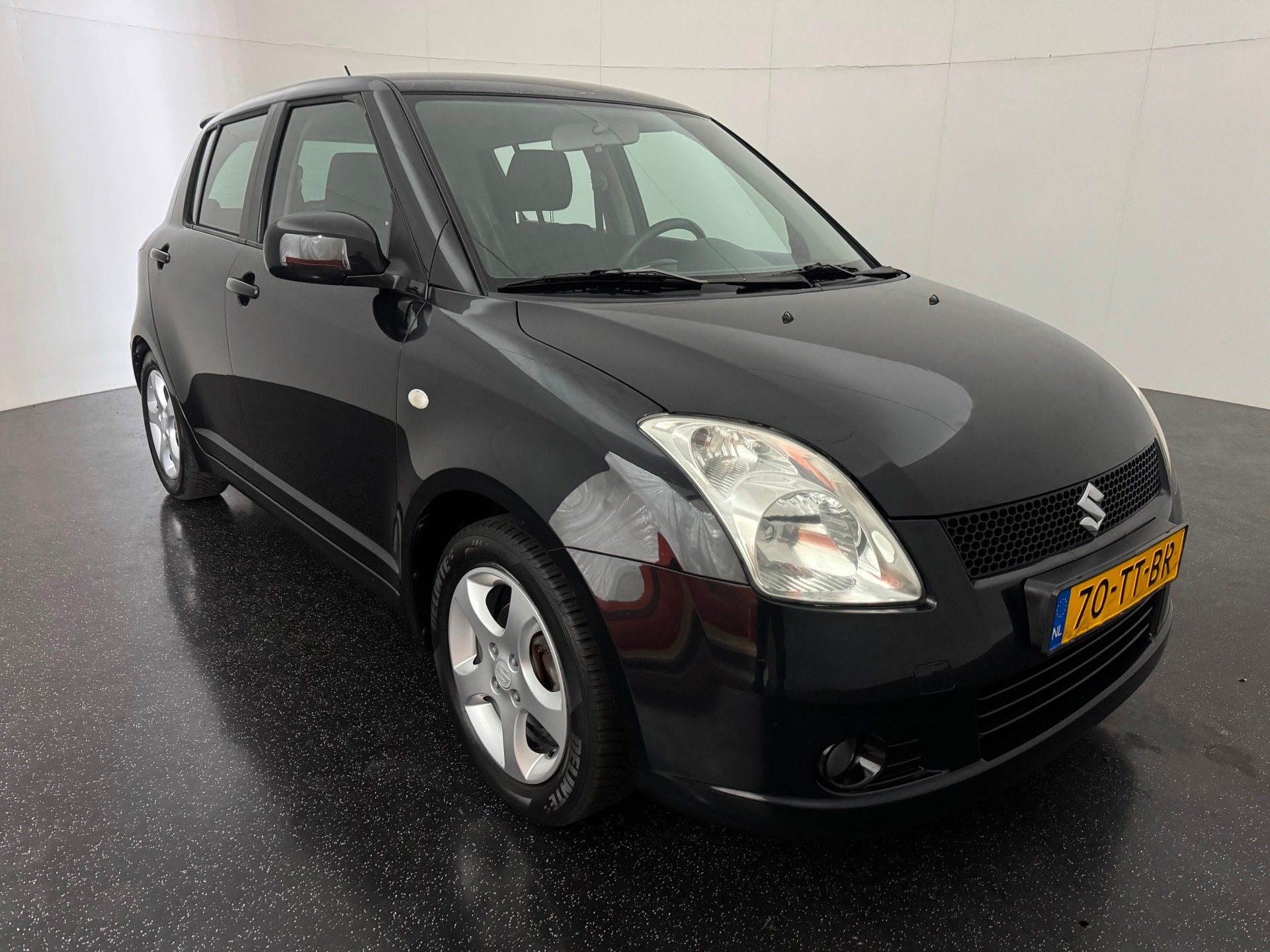 Suzuki Swift 1.3 Shogun Gereviseerde bak! Airco/Trekhaak, Auto's, Suzuki, Voorwielaandrijving, Emergency brake assist, 965 kg