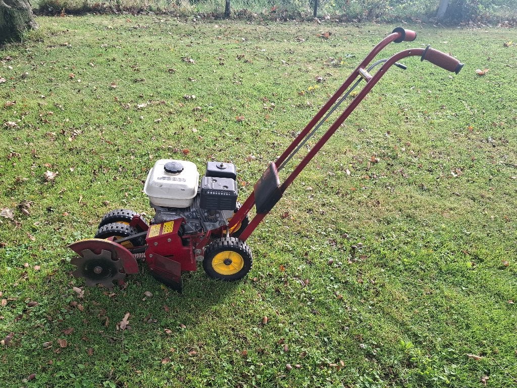 Tuinmachines kantensnijder voor gazons, Ophalen, Zo goed als nieuw, Minder dan 10 cm, Benzine
