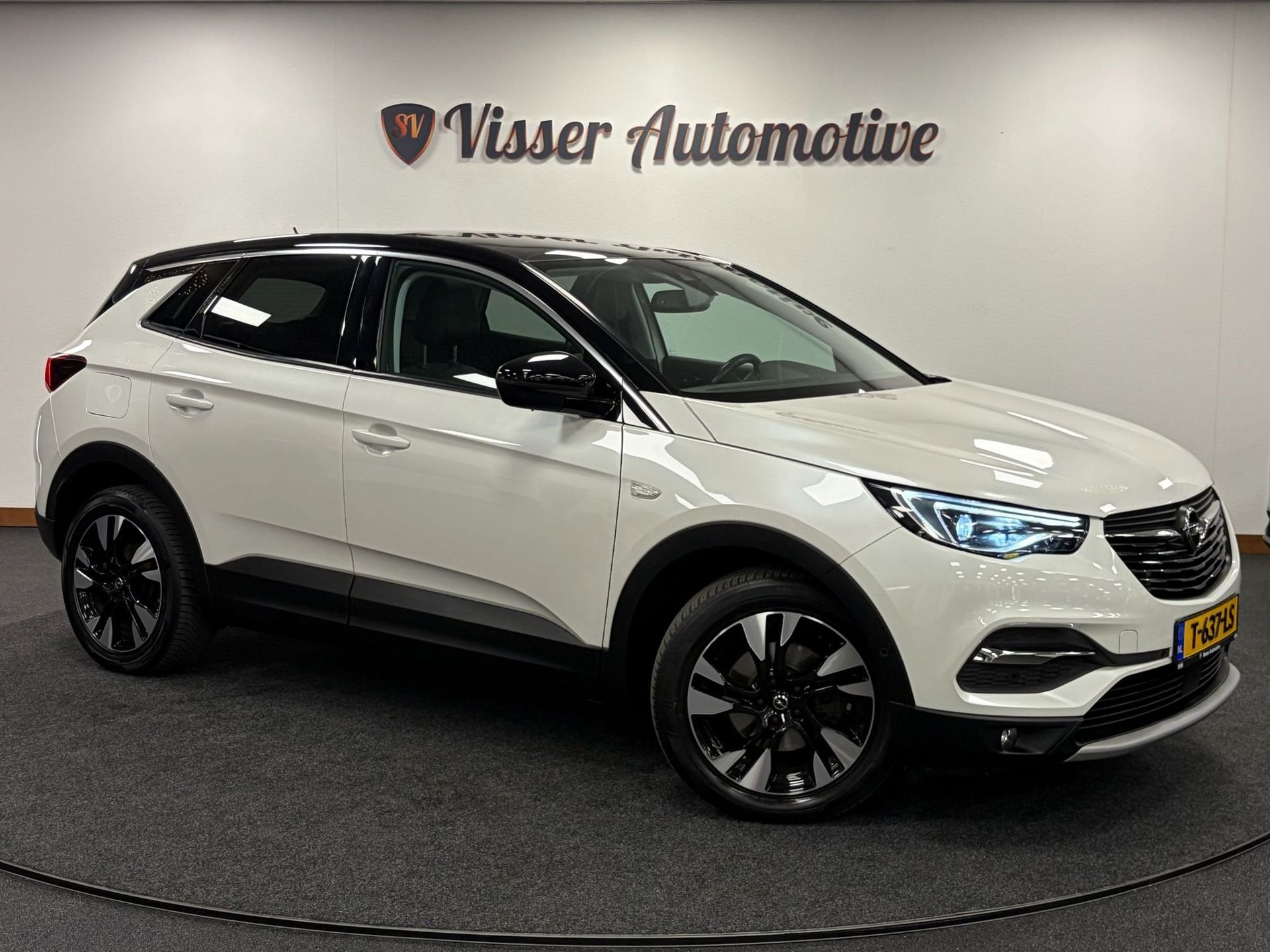 Opel Grandland X 1.2 Turbo Ultimate*Pano*WinterPakket*Camera, Auto's, Voorwielaandrijving, Gebruikt, Euro 6, 1199 cc
