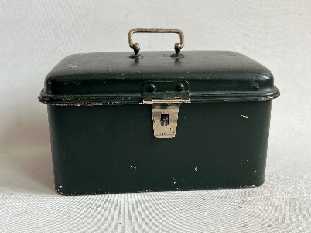 Brocante metalen kistje doos trommel groen verbanddoos, Ophalen of Verzenden