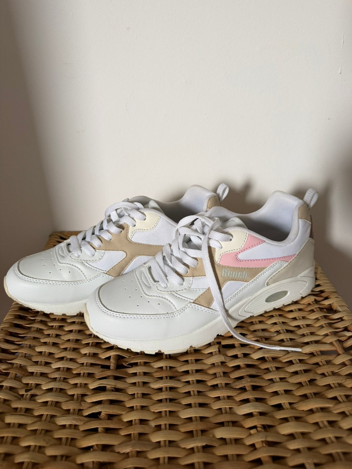 Bench sneakers wit/beige/roze - Maat 41, Ophalen, Gedragen, Wit, Sneakers of Gympen