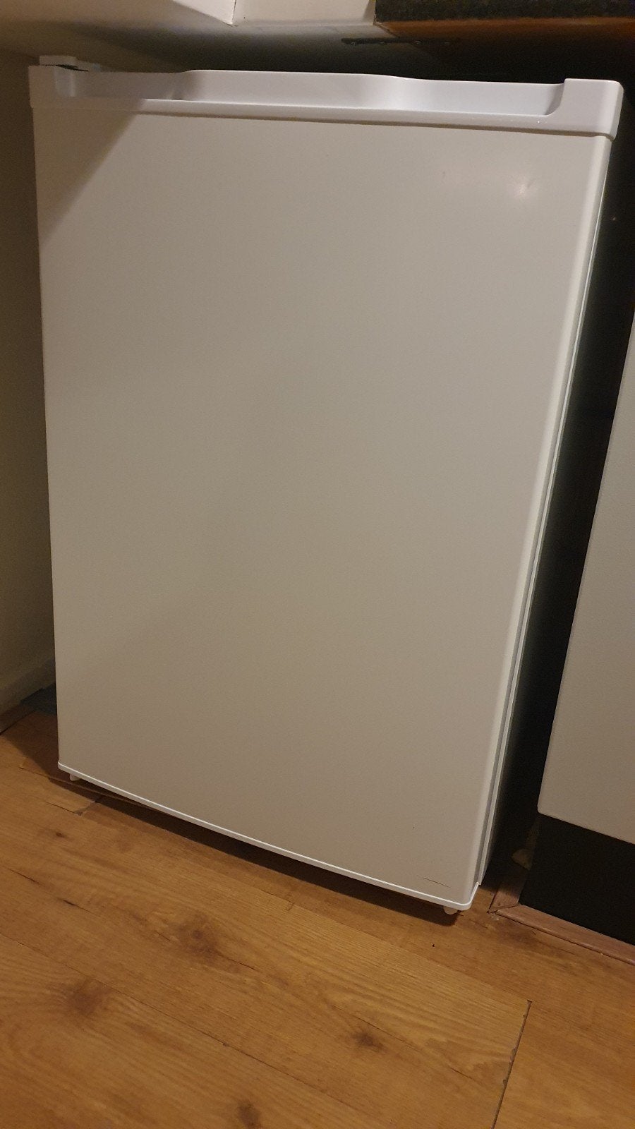 Nette koelkast met vriesvak, Witgoed en Apparatuur, Ophalen, Minder dan 85 cm, Zo goed als nieuw, 45 tot 60 cm