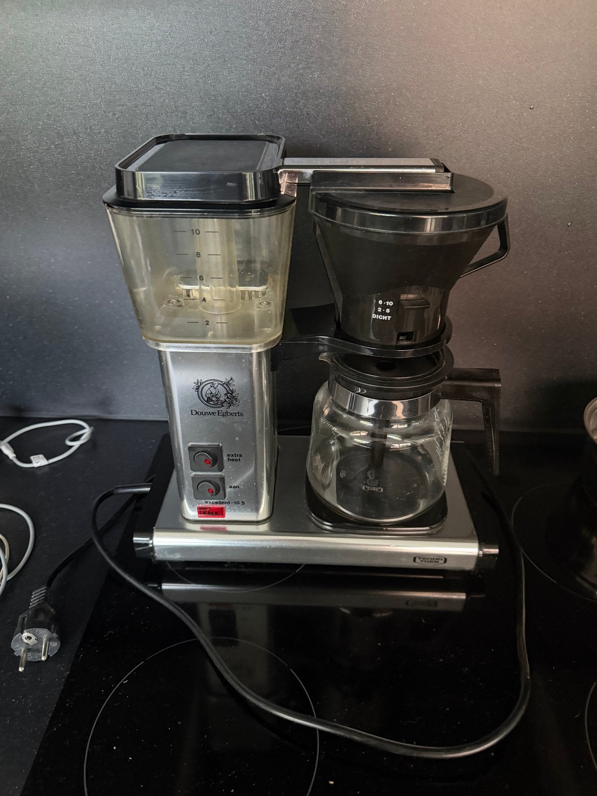 Douwe Egberts filter koffiemachine in nette staat, 10 kopjes of meer, Koffiemachine, Gemalen koffie, Ophalen of Verzenden