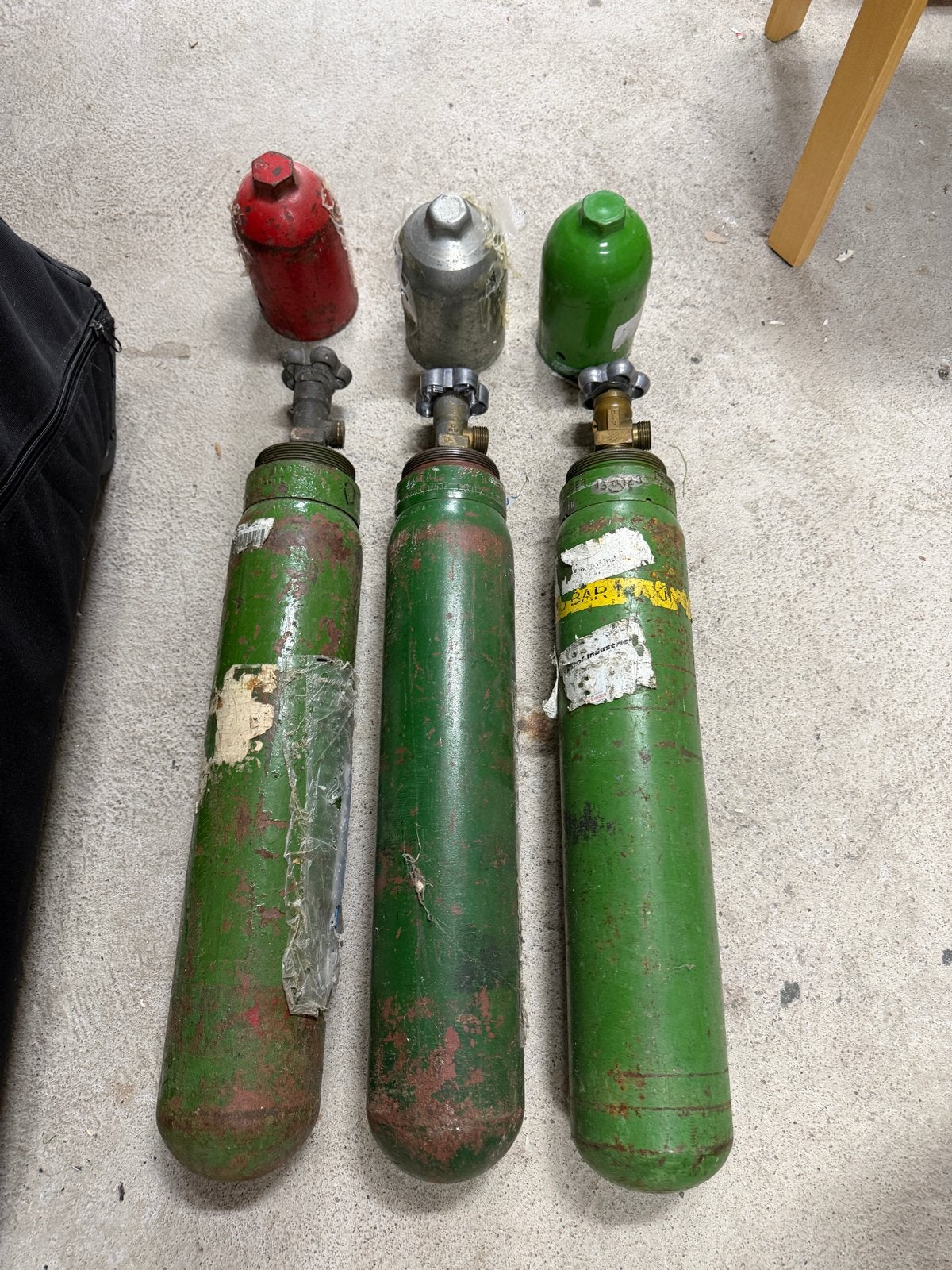 3 stuks cilinder 3 liter 150 / 225 bar, Doe-het-zelf en Verbouw, Compressors, 100 liter of meer, Ophalen of Verzenden