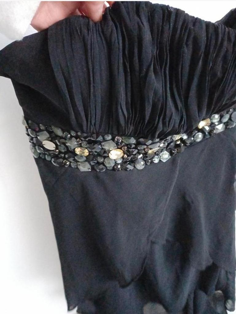 Zwarte jurk met steentjes Maat M, Kleding | Dames, Gelegenheidskleding, Maat 38/40 (M), Zwart, Cocktailjurk, Ophalen of Verzenden