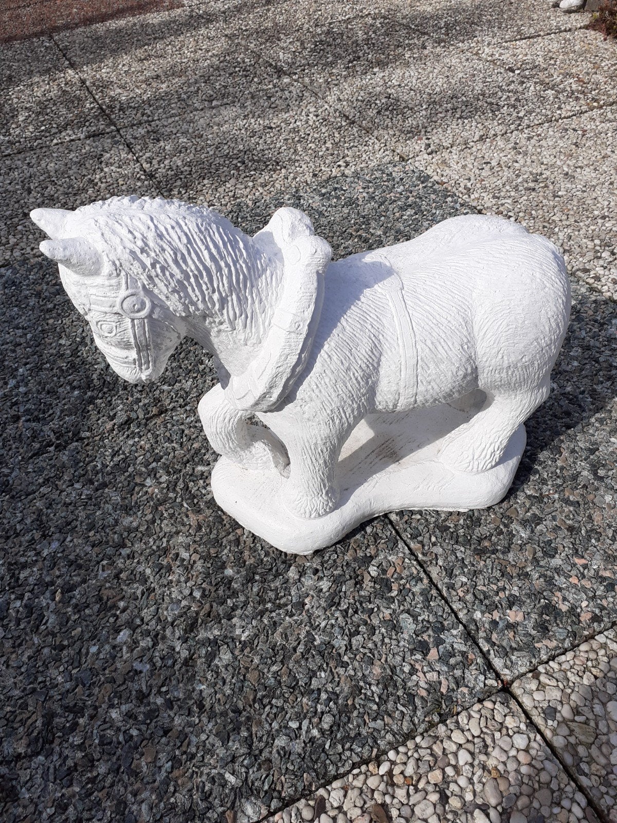 zwaar betonnen paard, Tuin en Terras, Ophalen, Gebruikt, Beton