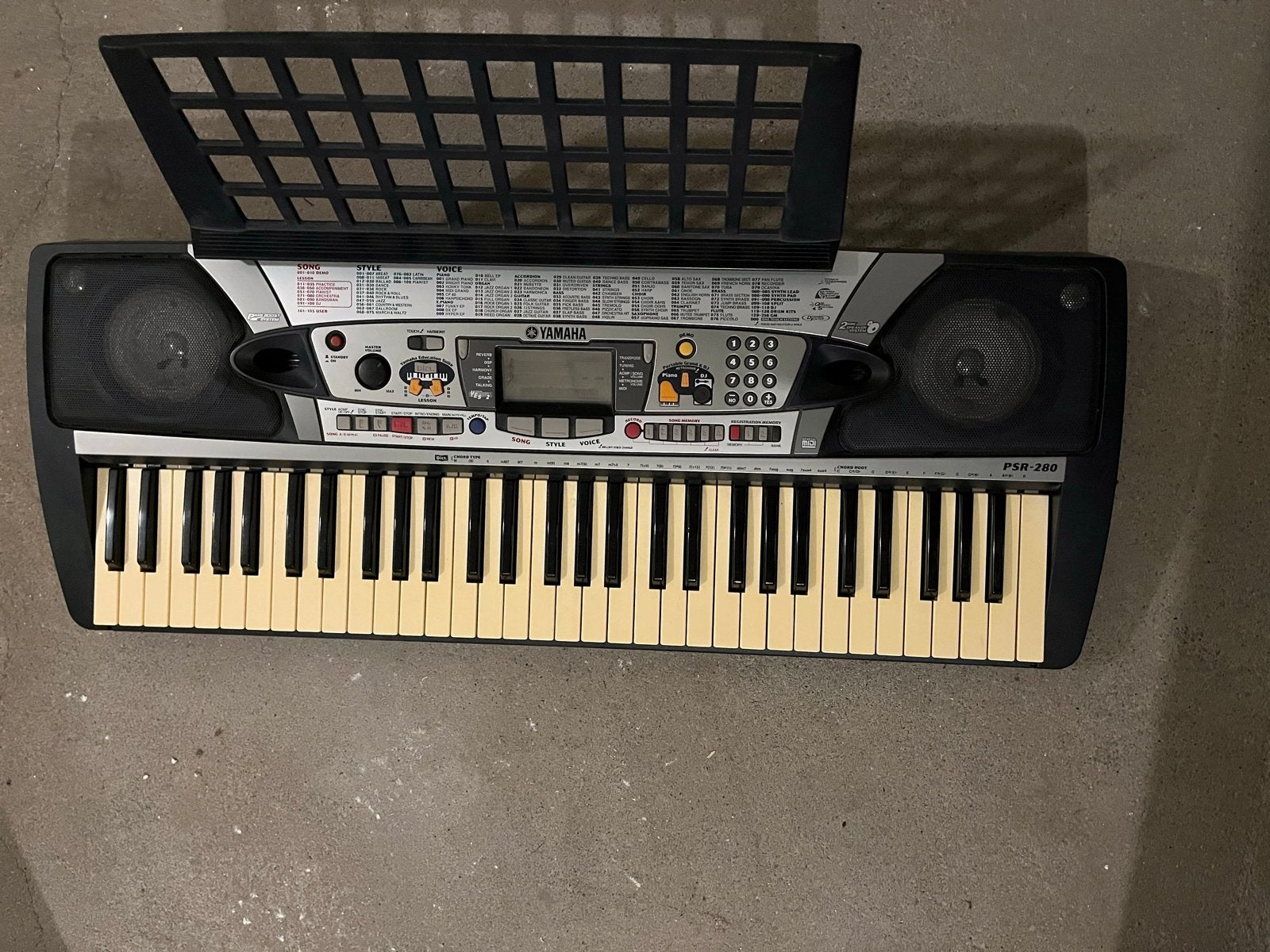 Yamaha PSR-280 Keyboard - Perfect voor beginners!, Ophalen, Yamaha, Aanslaggevoelig, 61 toetsen