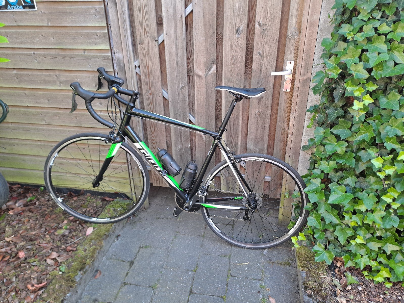 Giant Contend L (2020), nauwelijks gebruikt., Ophalen, Aluminium, Giant, Zo goed als nieuw