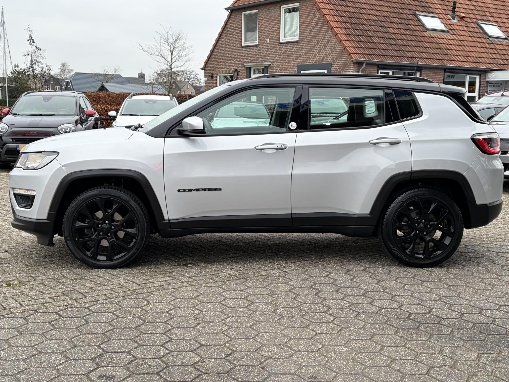 Jeep Compass 1.3T Night Eagle Liberty Edition NAVI | CAMERA, Auto's, 12 maanden, 4 cilinders, Leder en Stof, 600 kg