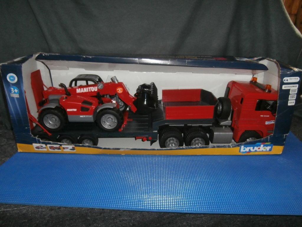 Bruder MAN TGA truck met oplegger en Manitou MTL verreiker, Ophalen, Nieuw