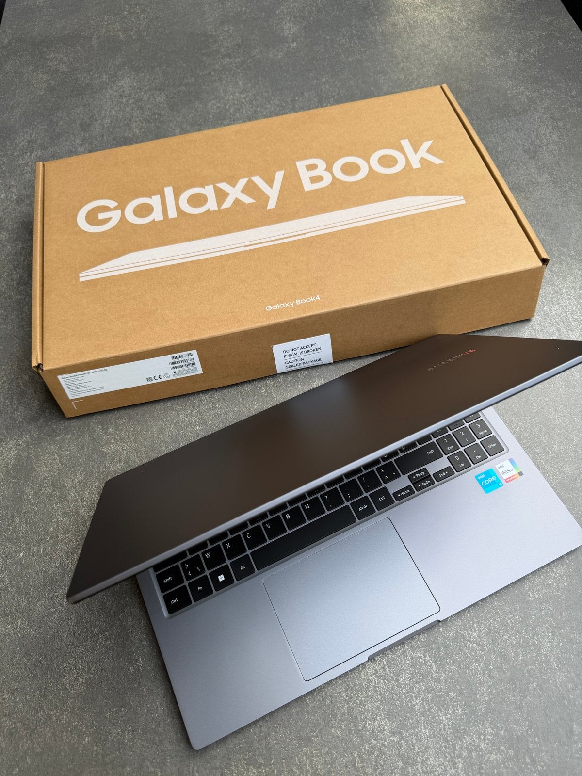 Samsung Galaxy Book4 15,6 inch, Computers en Software, Windows Laptops, Ophalen, 2 tot 3 Ghz, 15 inch, Zo goed als nieuw