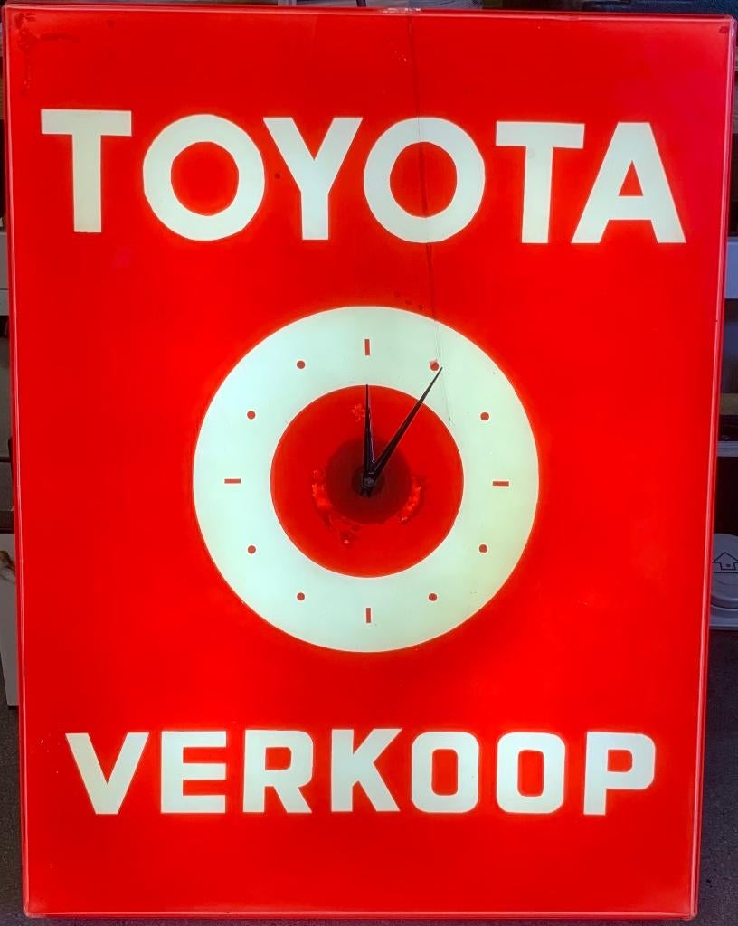 Toyota reclame lichtbak met klok, Ophalen, Gebruikt, Lichtbak of (neon) lamp