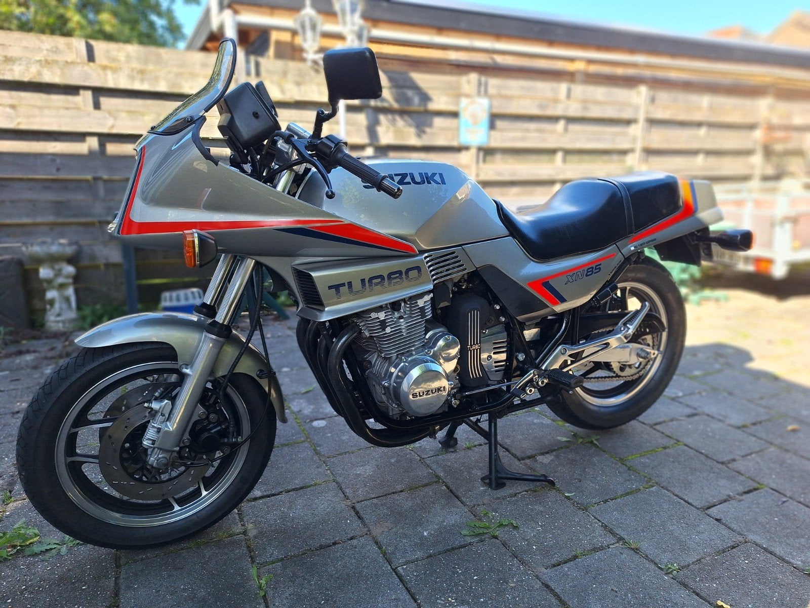 Suzuki XN 85 TURBO Origineel Nederlands geleverd ., Motoren, 4 cilinders, Gebruikt, Sport, Meer dan 35 kW