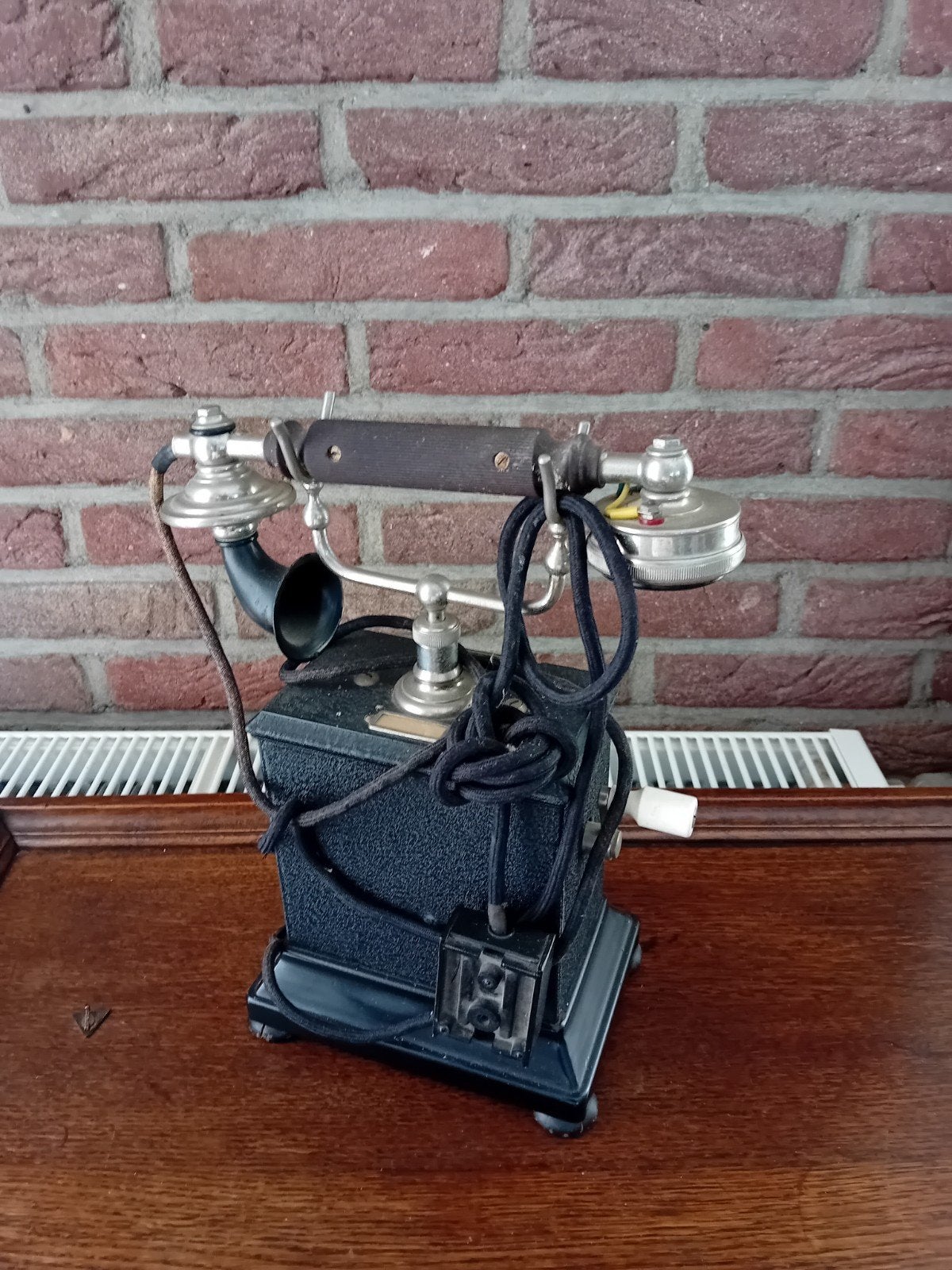 Oude telefoon, Ophalen