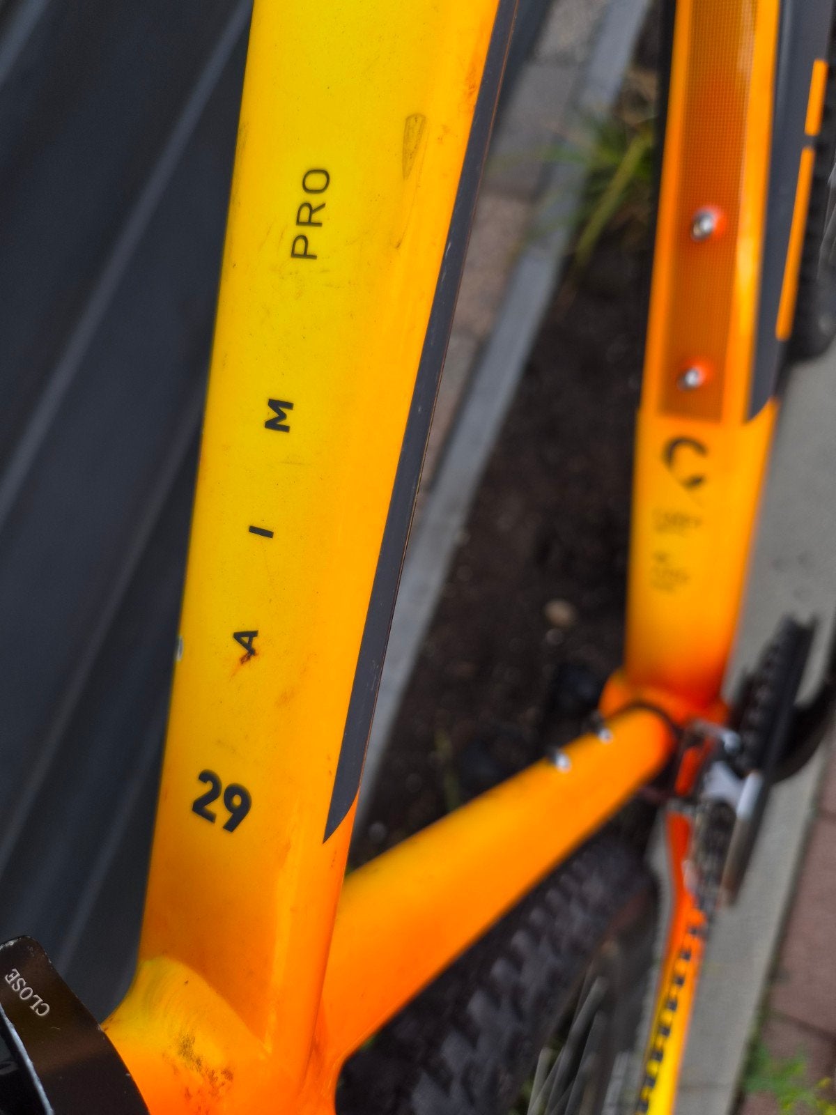 Foto 4 van Cube Mountainbike 29 inch wielen - Versnellingen afstellen