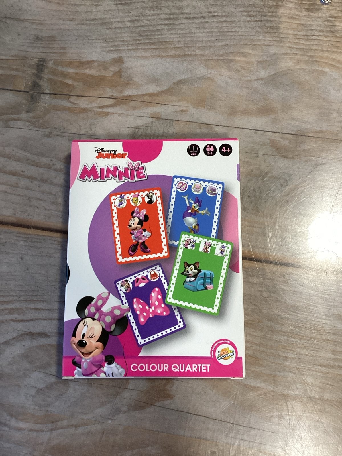 Nieuw Disney Junior Minnie Colour Quartet kaartspel, Nieuw, Ophalen of Verzenden, ., .