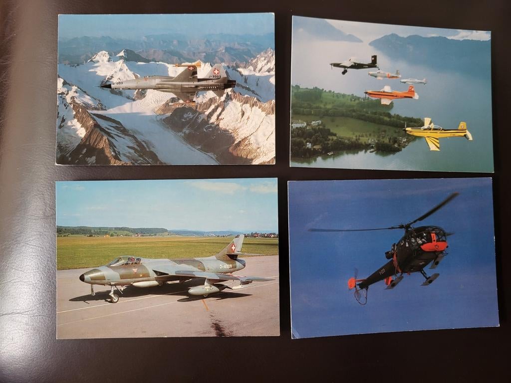 4 ansichtkaarten Zwitserse luchtmacht, Ophalen of Verzenden, Suske en Wiske, Plaatje, Poster of Sticker