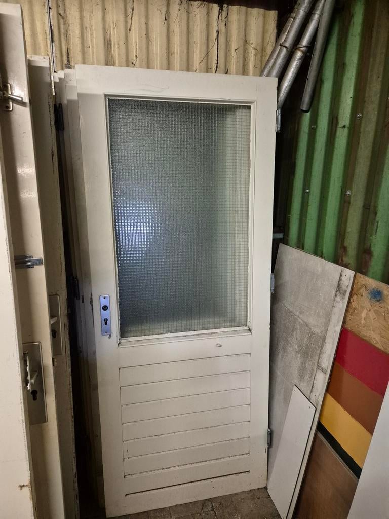 Partij gebruikte deuren: tuin/ schuur, voor en achterdeuren, Ophalen, Gebruikt, 80 tot 100 cm, Buitendeur