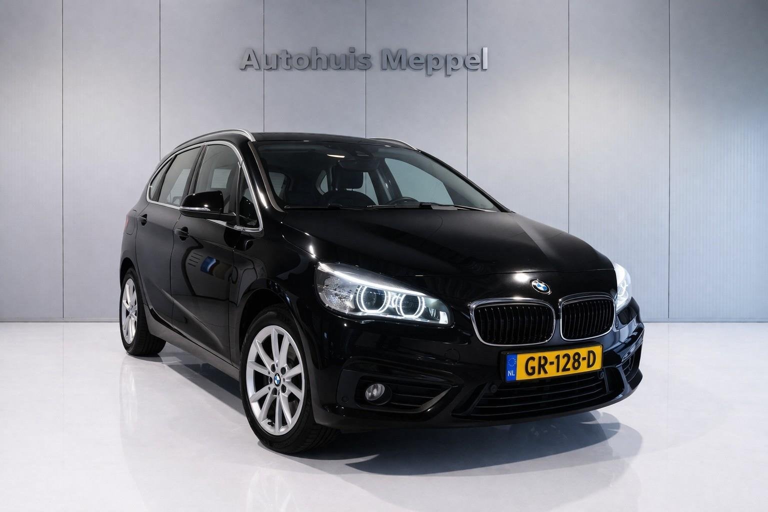BMW 2 Serie 218i Active Tourer LED | Trekhaak | PDC | Sports, Auto's, Voorwielaandrijving, 136 pk, Gebruikt, Zwart