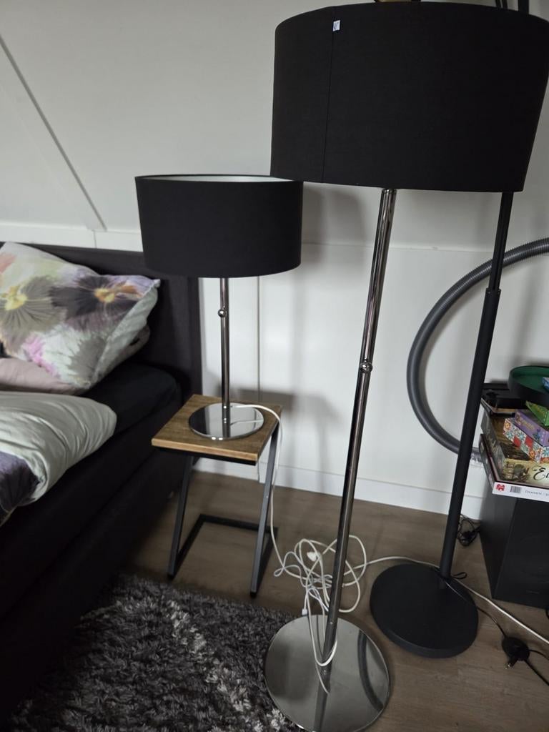 Ikea lampen met lampenkappen, Ophalen