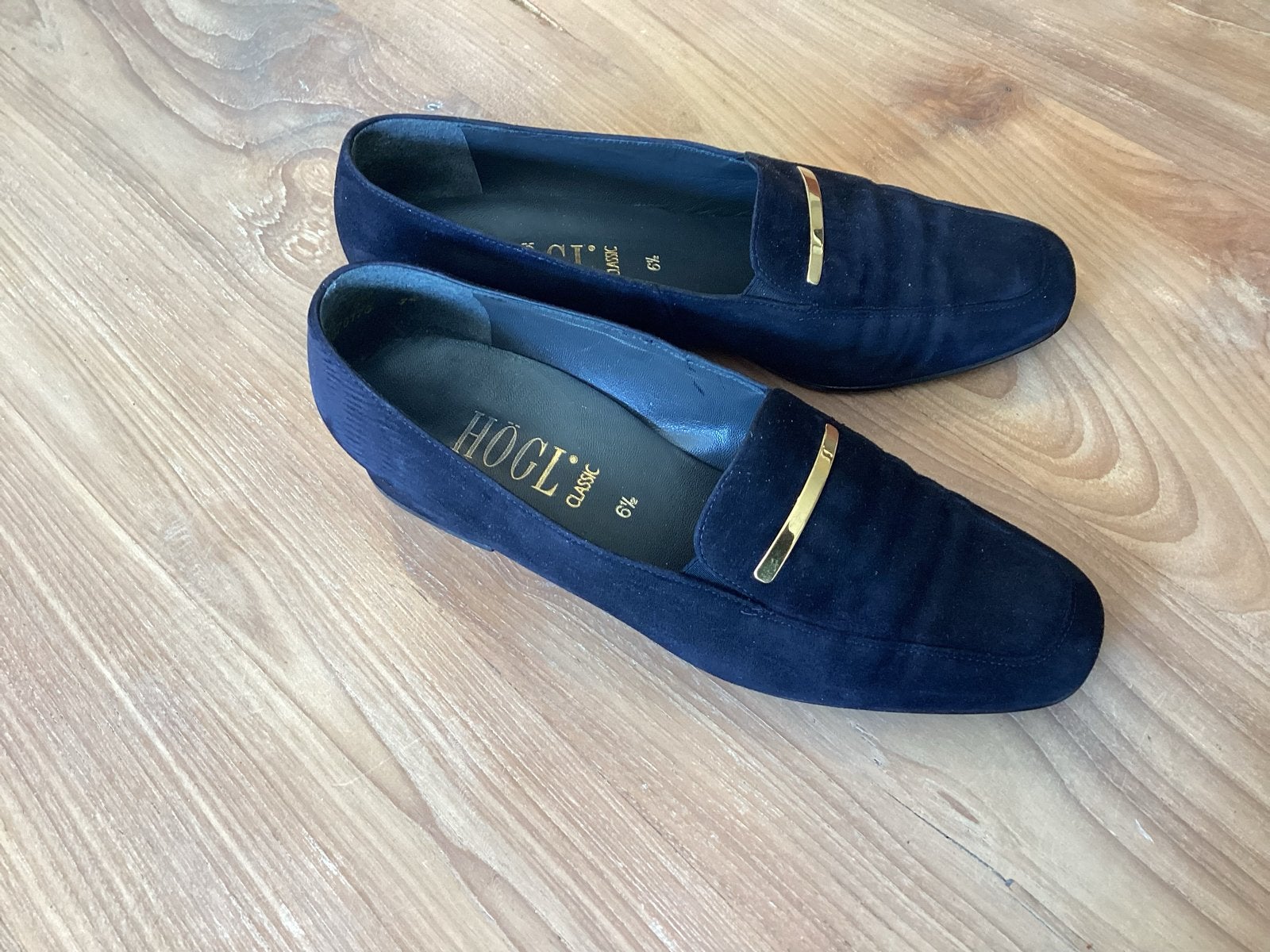 HÖGL Classic suède instappers Zwart maat 40/5, Kleding | Dames, Schoenen, Ophalen of Verzenden, Gedragen, Zwart, Instappers