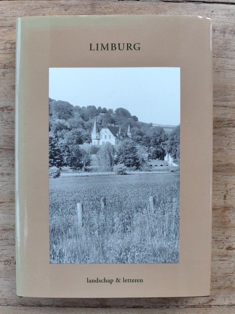 Boek: ''Limburg: Landschap & Letteren''  Bloemlezing, 20e eeuw of later, Ophalen of Verzenden, Zo goed als nieuw, Meerdere auteurs