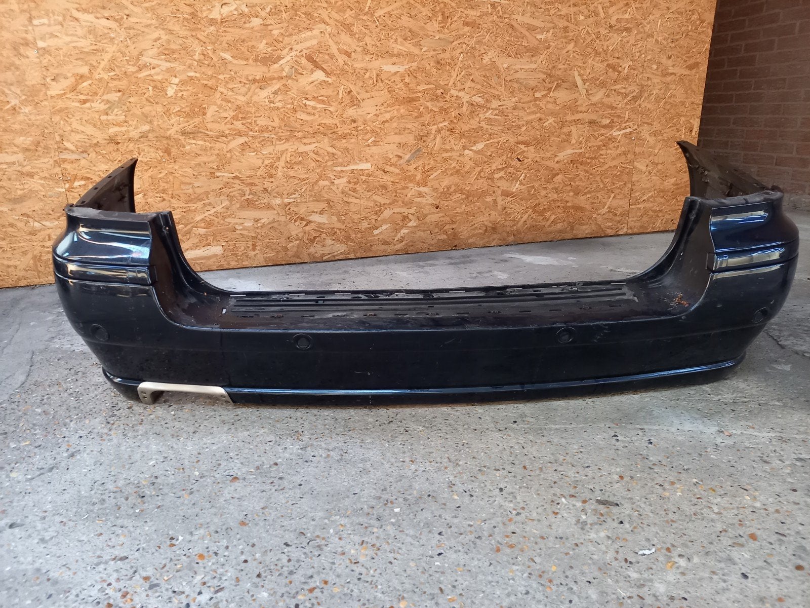 MG ZT-T achterbumper compleet met parkeersensoren, Auto-onderdelen, Ophalen, Voor, MG, Bumper