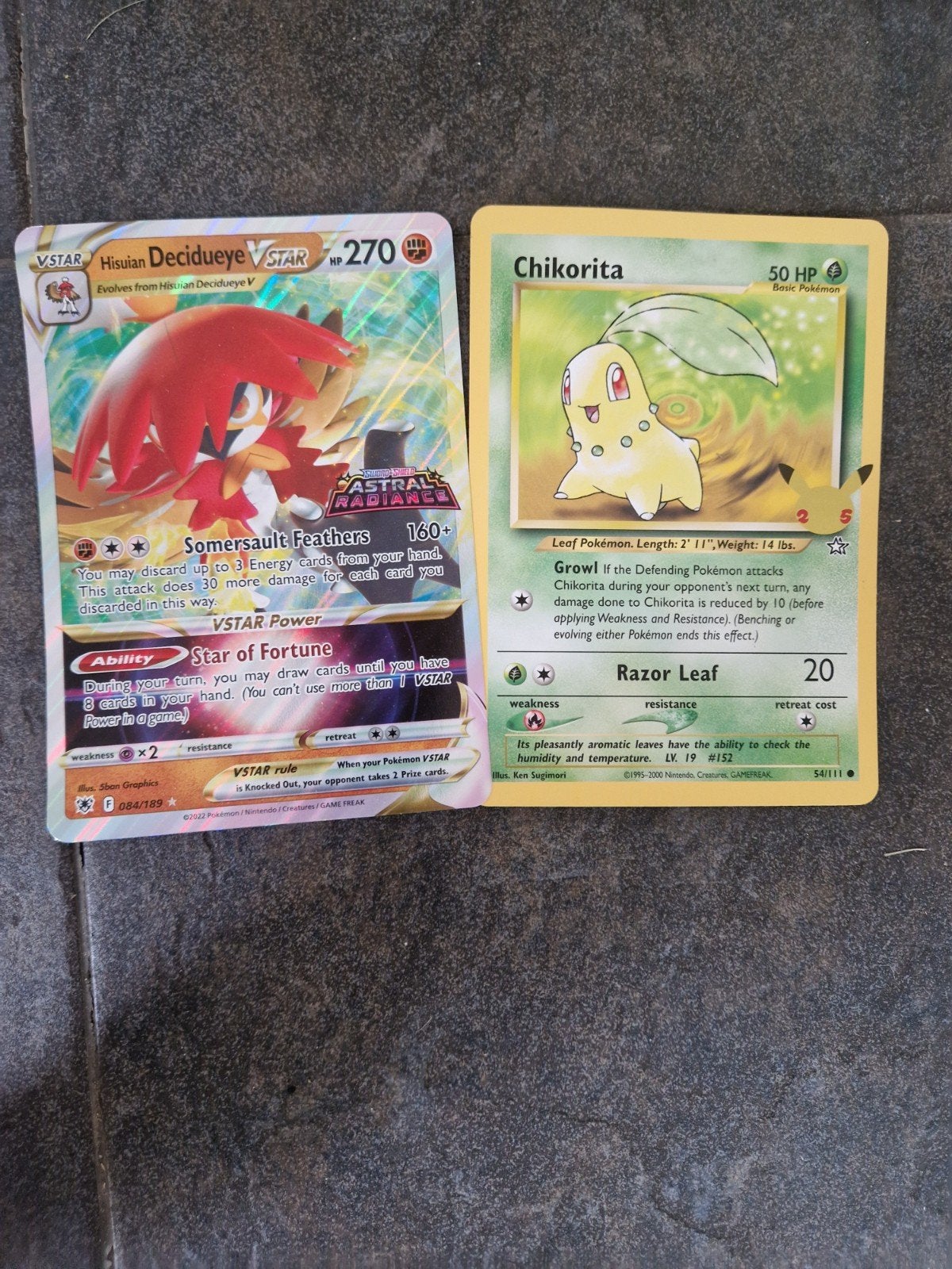 Pokémon Kaarten: Chikorita & Hisuian Decidueye VSTAR, Ophalen of Verzenden, Zo goed als nieuw