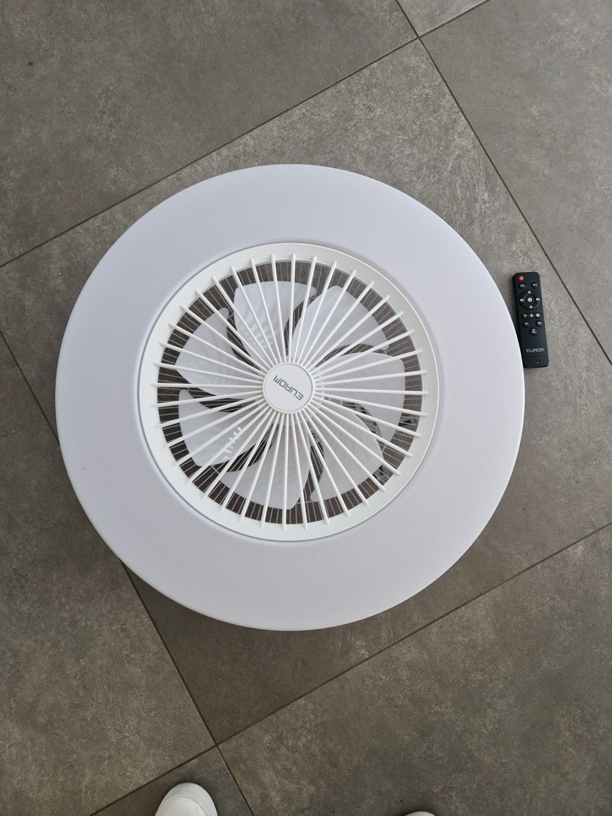 Dimbare plafondlamp met ventilator en afstandsbediening, Ophalen, Ventilator met afstandsbediening, Zo goed als nieuw, Plafondventilator