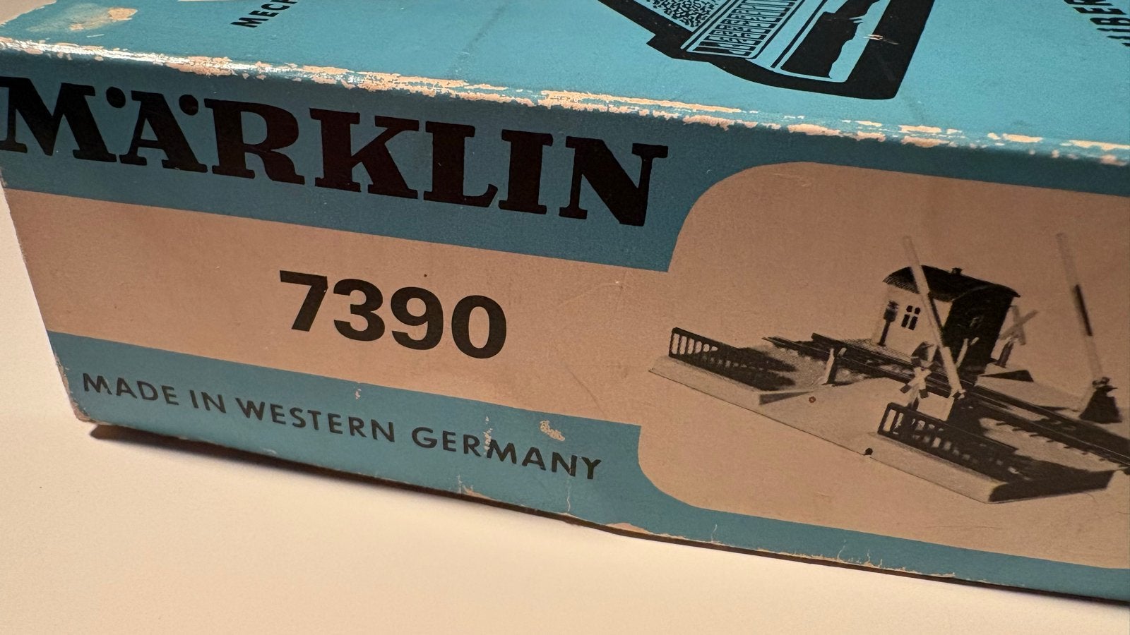 Märklin 7390 Mechanische Spoorwegovergang - Vintage, Hobby en Vrije tijd, Modeltreinen | H0, Wisselstroom, Gebruikt, Overige typen