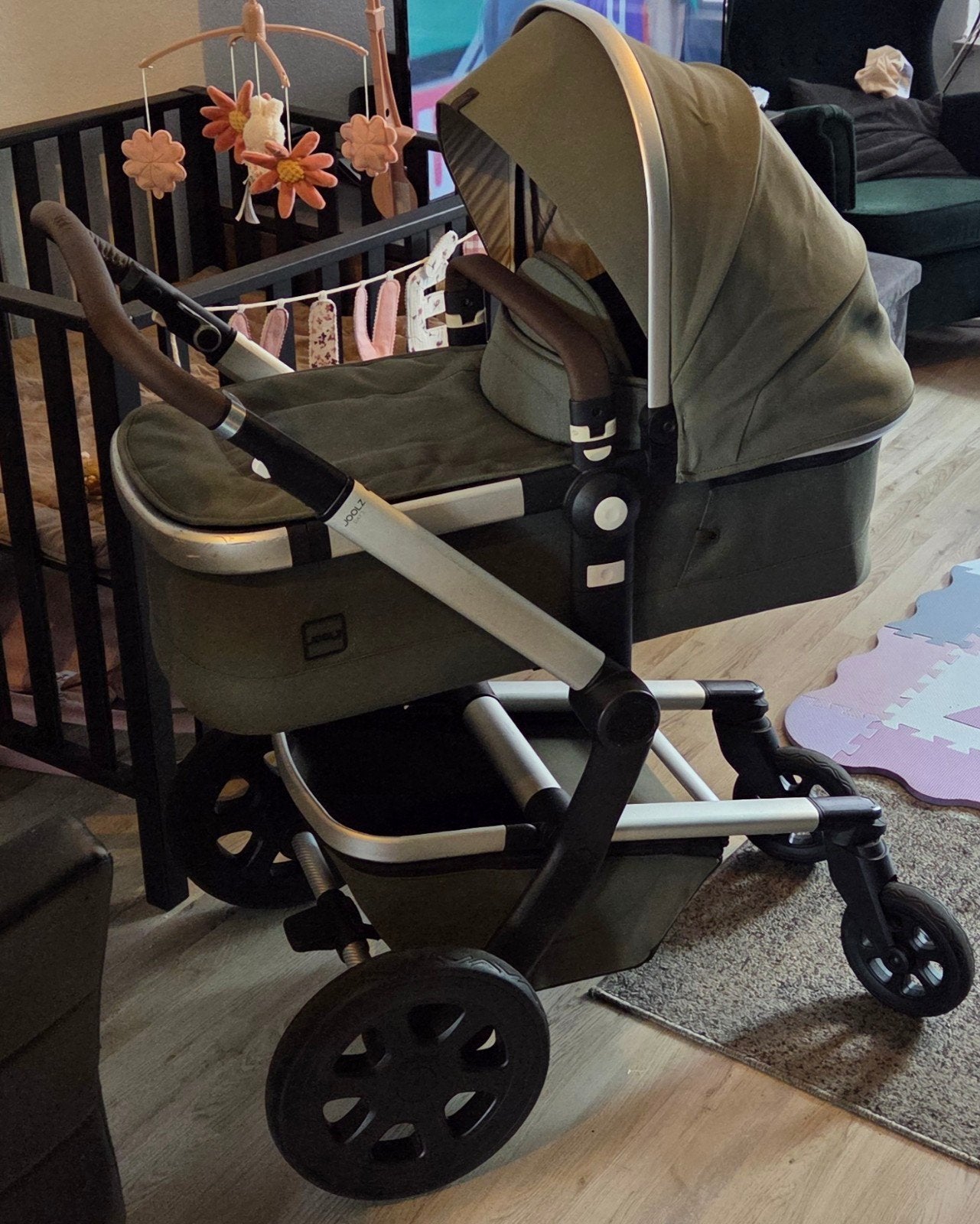Joolz Day 3 kinderwagen - Compleet met accessoires, Kinderen en Baby's, Kinderwagens en Combinaties, Gebruikt, Verstelbare duwstang